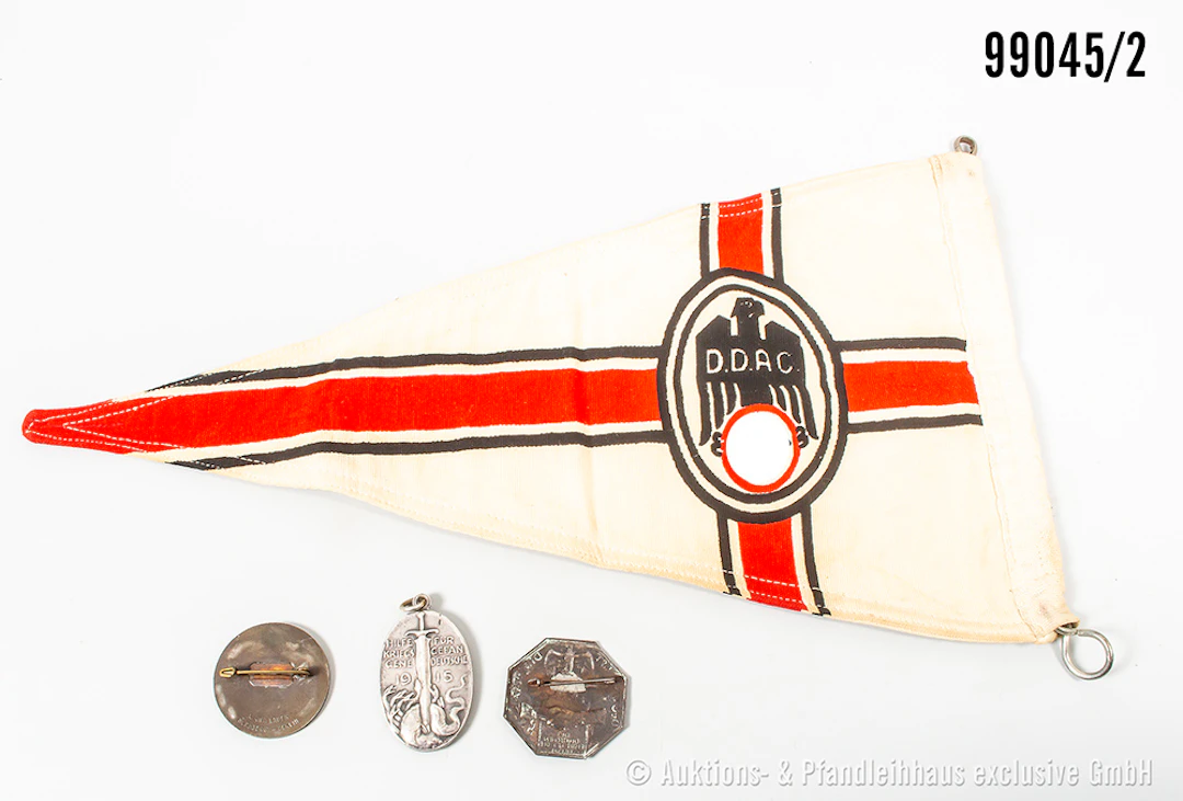 Konv. D.D.A.C. Wimpel, L ca. 36 cm, 2 Veranstaltungsabzeichen sowie