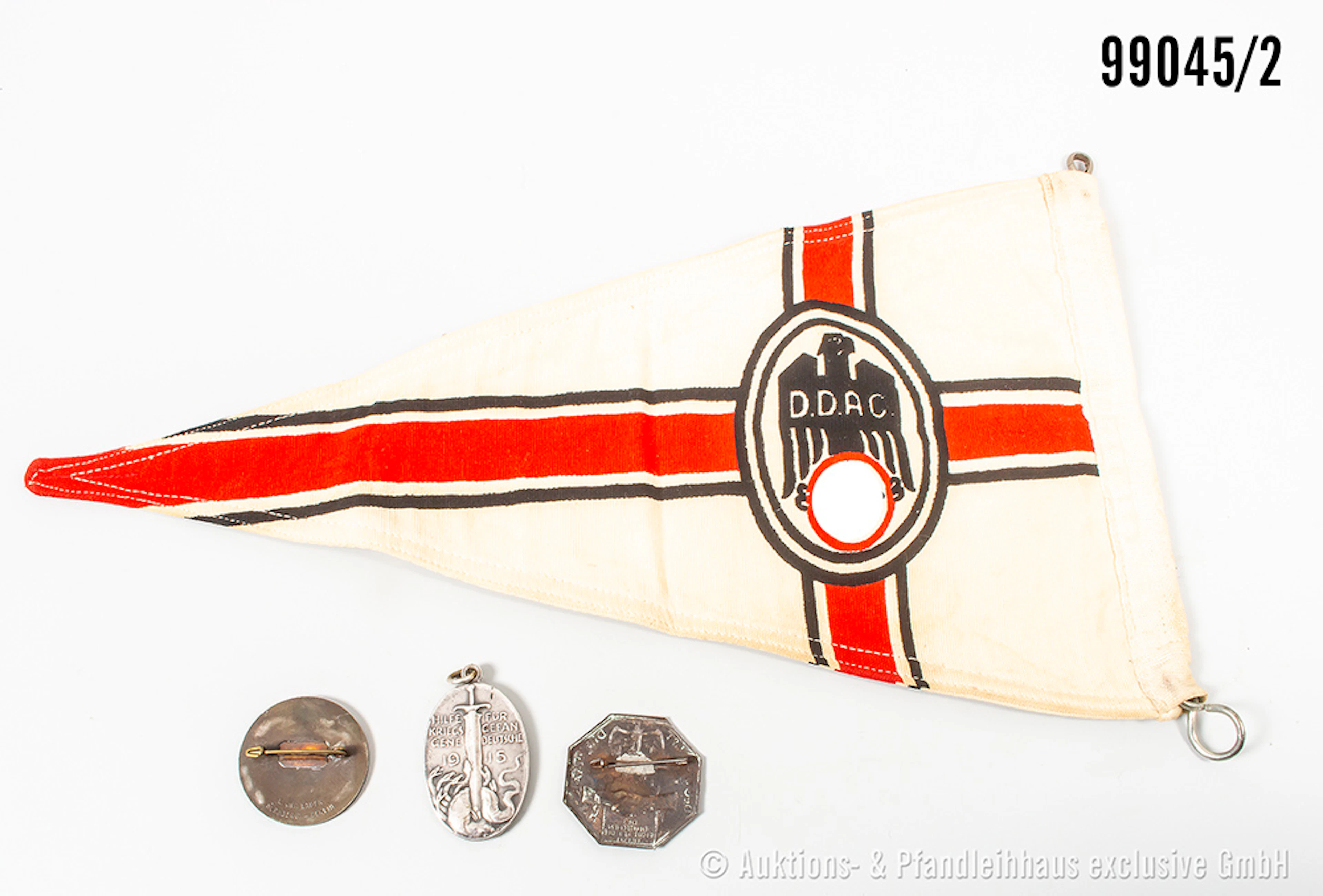 Konv. D.D.A.C. Wimpel, L ca. 36 cm, 2 Veranstaltungsabzeichen sowie