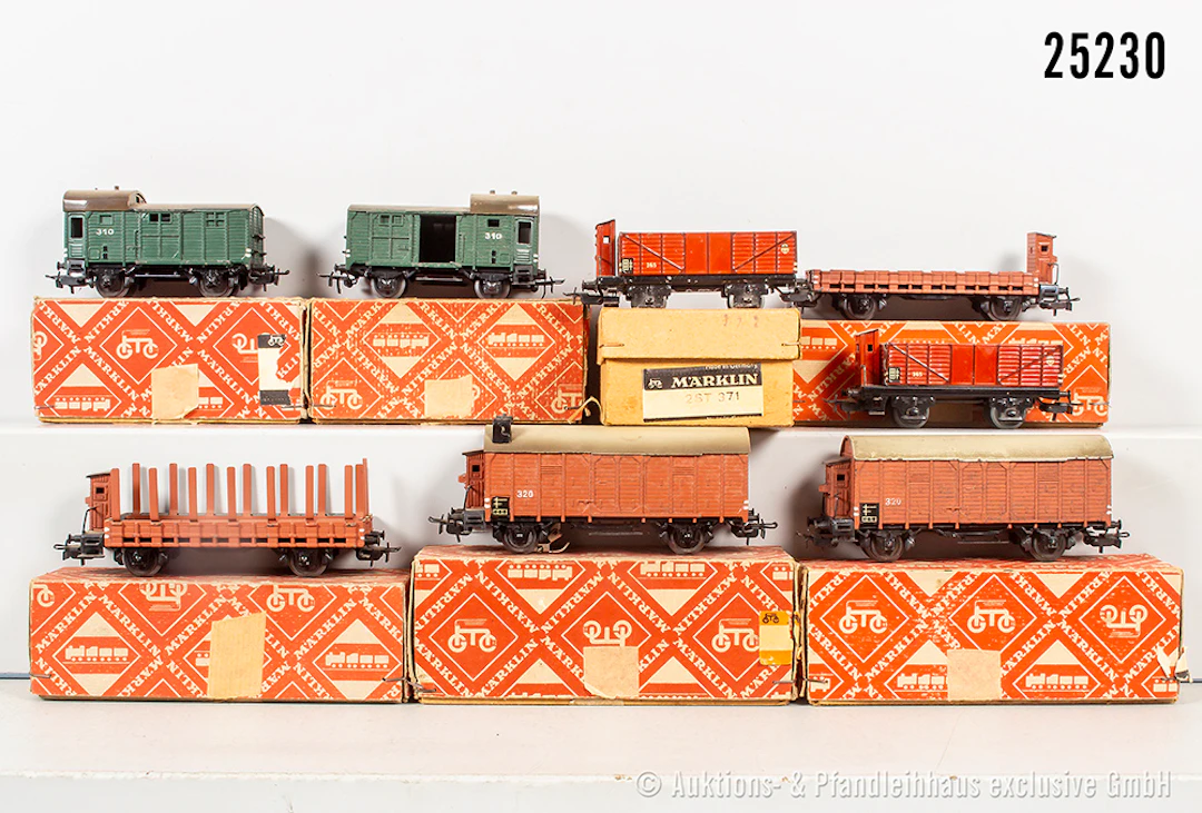 Märklin H0, Güterwagen: 2x 310, 321, Doppelpack 371, 323, 320, 320