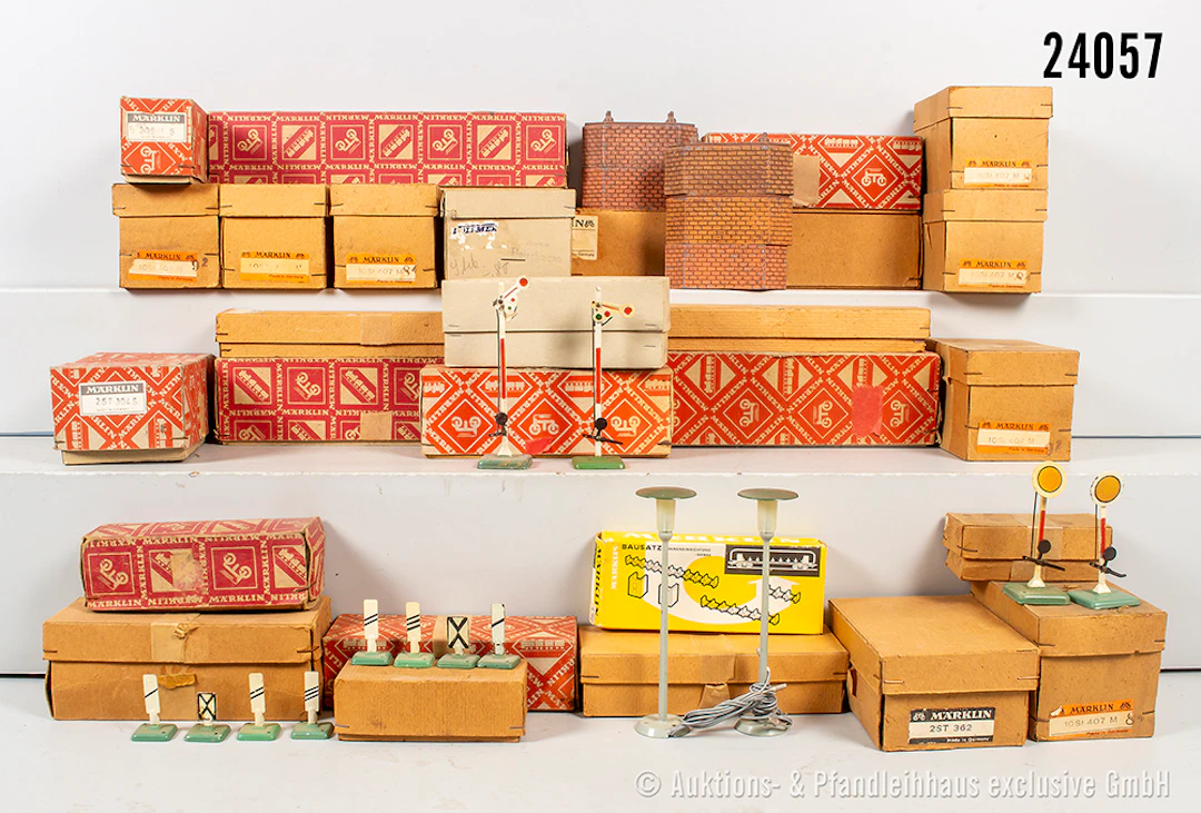 Märklin H0: ca. 18x Leerverpackungen, teilw. beschädigt & 5x 4657