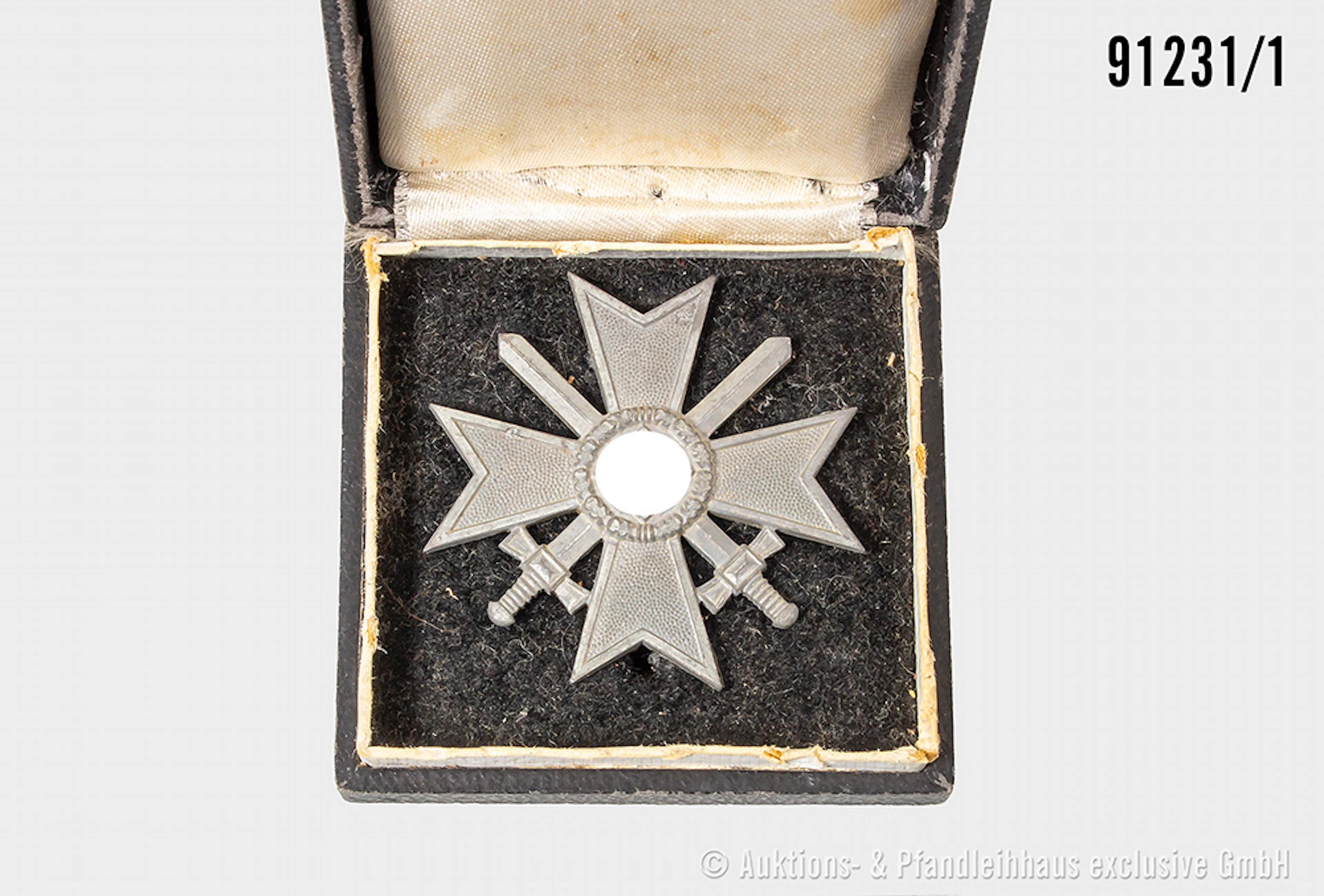 KVK 1. Klasse mit Schwertern, Zinkausf., im beschädigtem Etui, gemischter