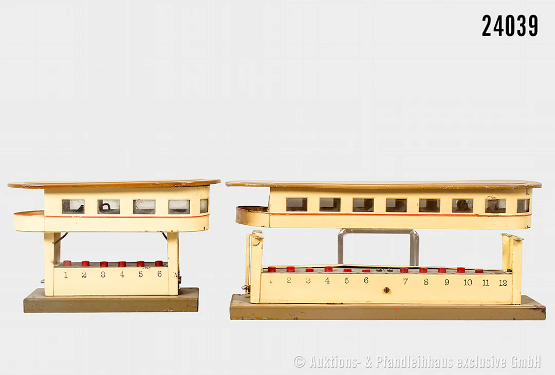 Märklin H0: 473/6 + 473/12 Stellwerk, Stellpulte, Z 2-3