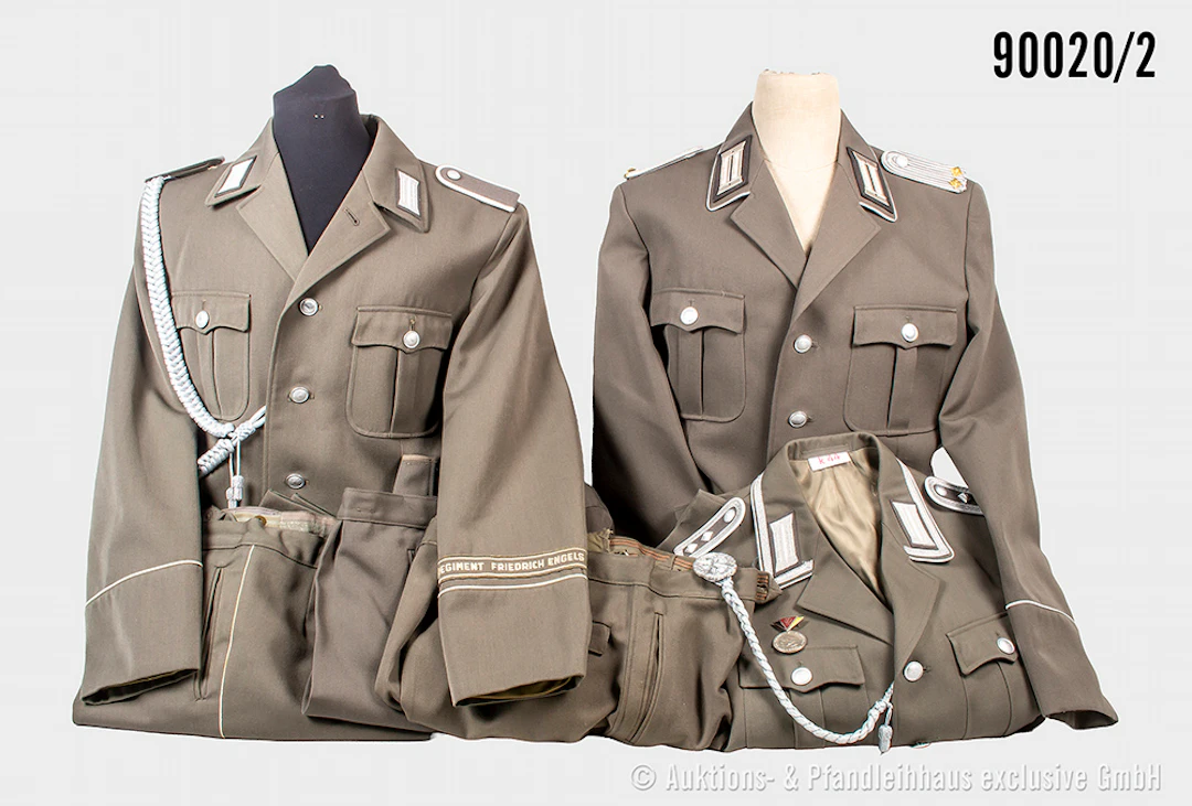 Konv. 13 Uniformen NVA (Hosen und Jacken), davon 6x mot. Schützen