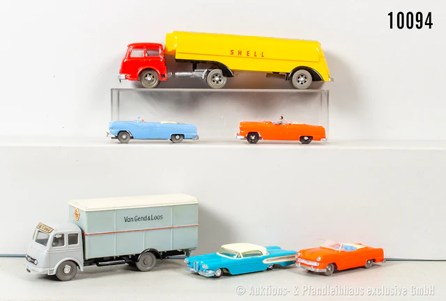 Siku Plastik Modellfahrzeuge, dabei V 91 Mercedes LP 315, Sattelschlepper