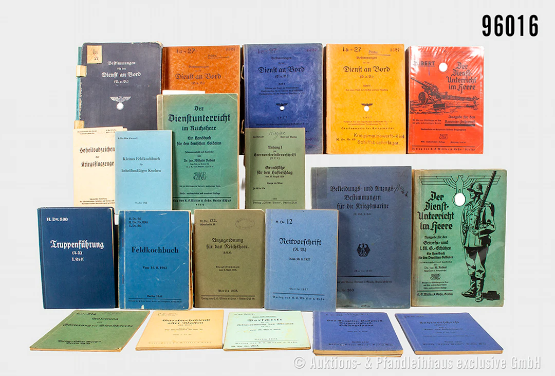 Konv. 24 überw. Dienstvorschriften 3. Reich, guter Zustand, mit Altersspuren