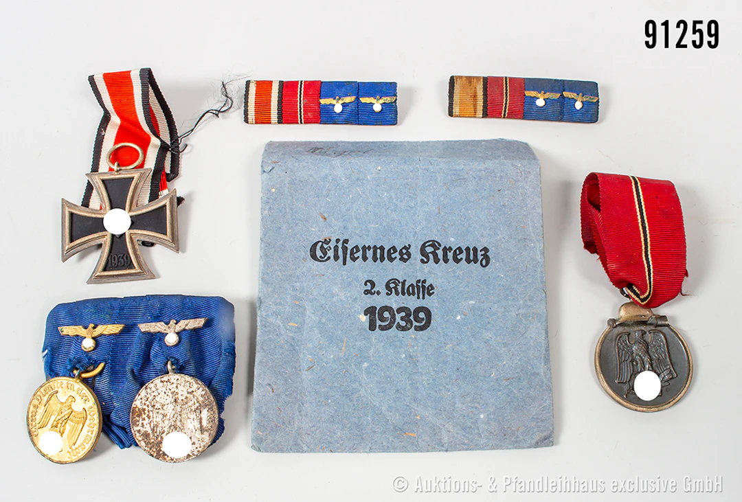 Konv. EK 2 2 1939 mit Verleihungstüte, Ostmedaille, 2er Ordensspange