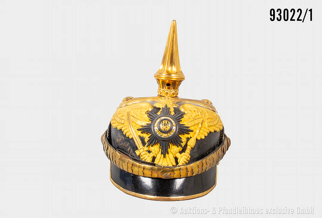 Preußen, Pickelhaube für Generale, komplett mit Emblem, keine Doppellöcher