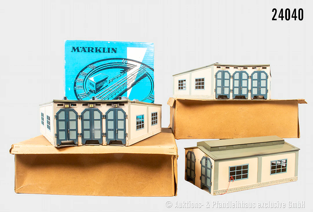 Märklin H0: 7186 Drehscheibe & 2x 411B 3-tlg. Ringlokschuppen & Zweiständiger