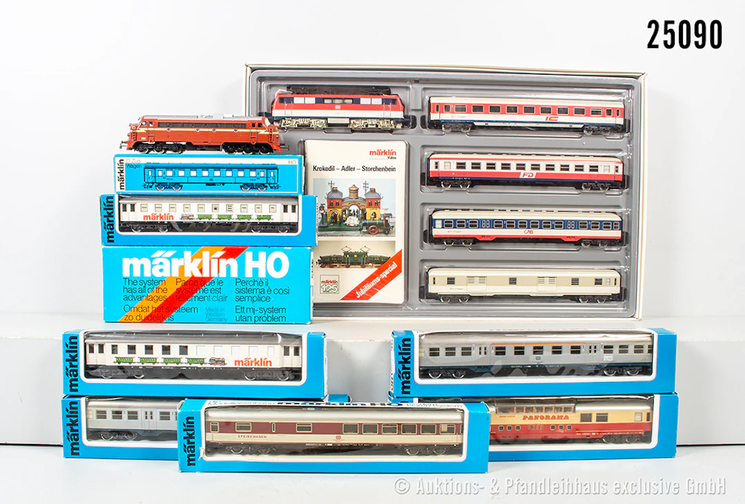 Märklin H0: 2859 Demonstrations-Personenzug: E-Lok, DB, BN 111 09-1
