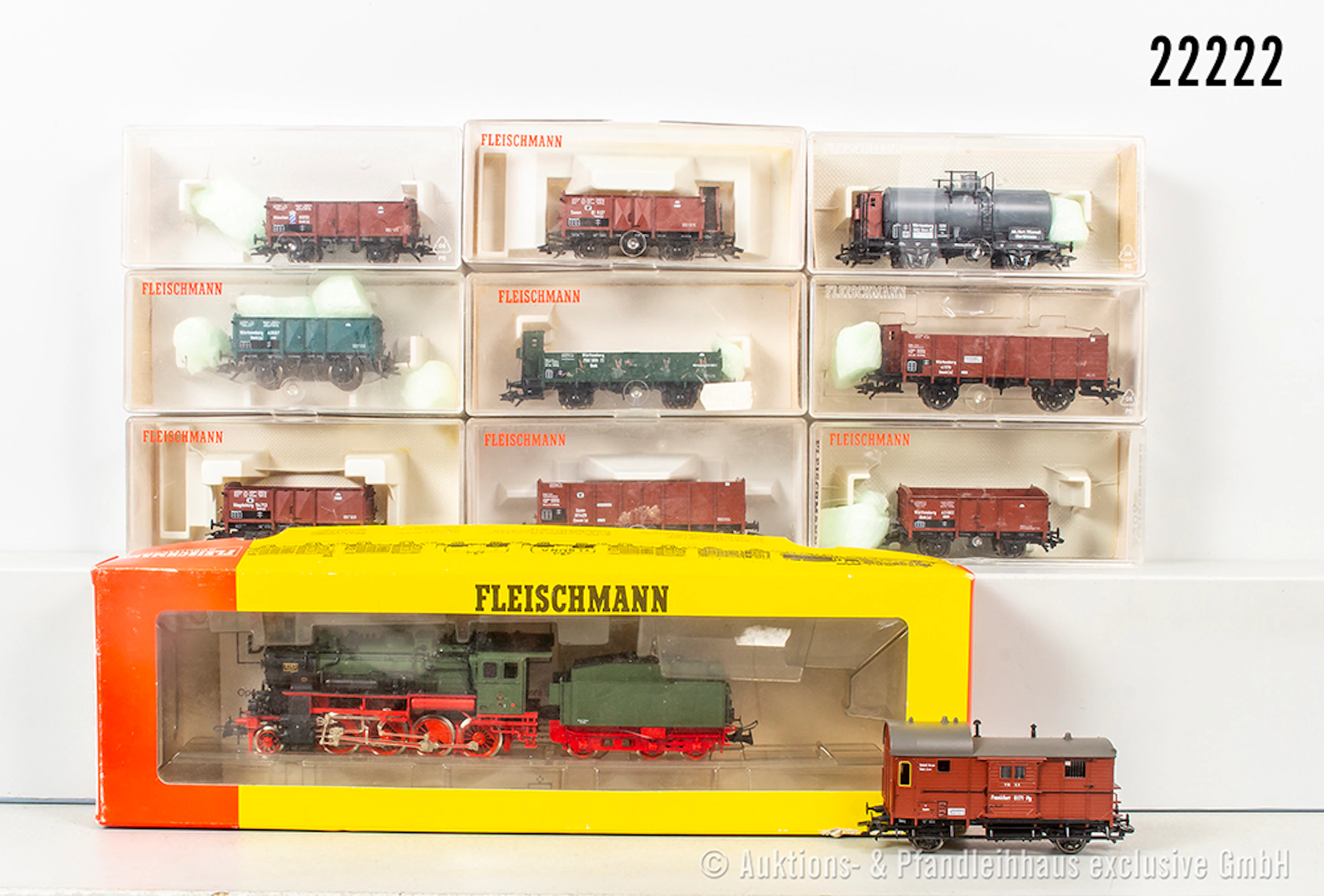 Fleischmann H0 Güterzug: 4137 Dampflok, G8.2, P. St. B., BN 5353 &