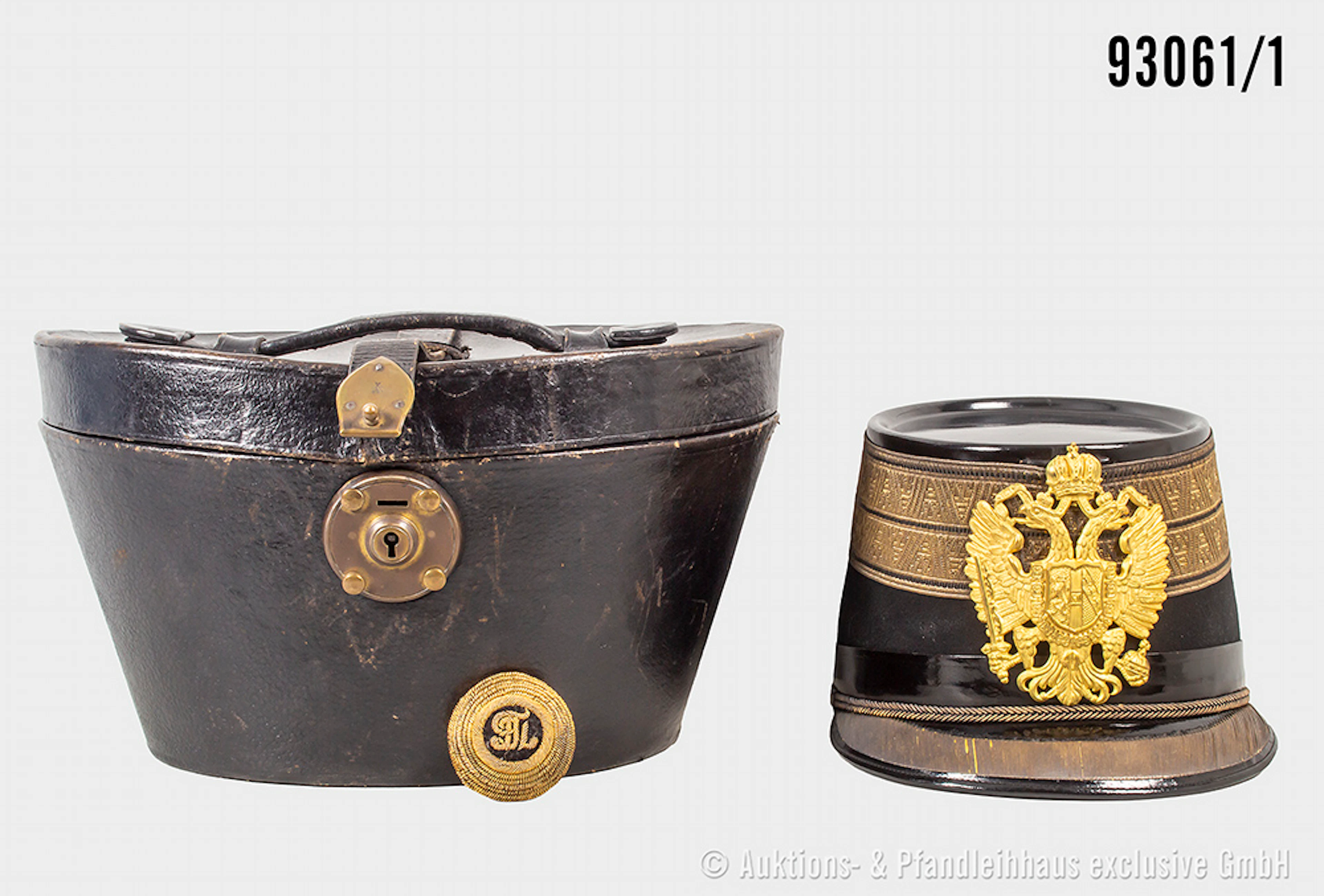 Tschako für eine Hauptmann der k.u.k Infanterie, schwarzer Filz, Rangborte