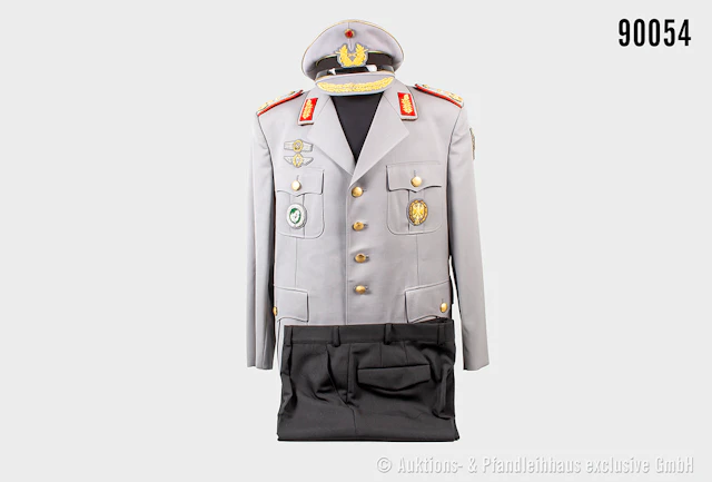Uniform Bundeswehr eines Generalleutnant des Heeres, Jacke kompl.