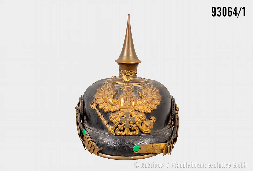 Preußen beschädigte Pickelhaube für Reserveoffiziere der Infanterie