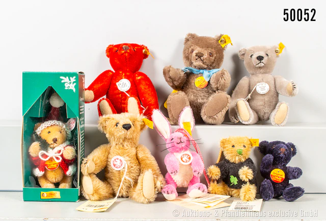 Steiff, überwiegend Replika Bären, Mohair, alle KFS, dabei Weihnachtsbaum-Bär