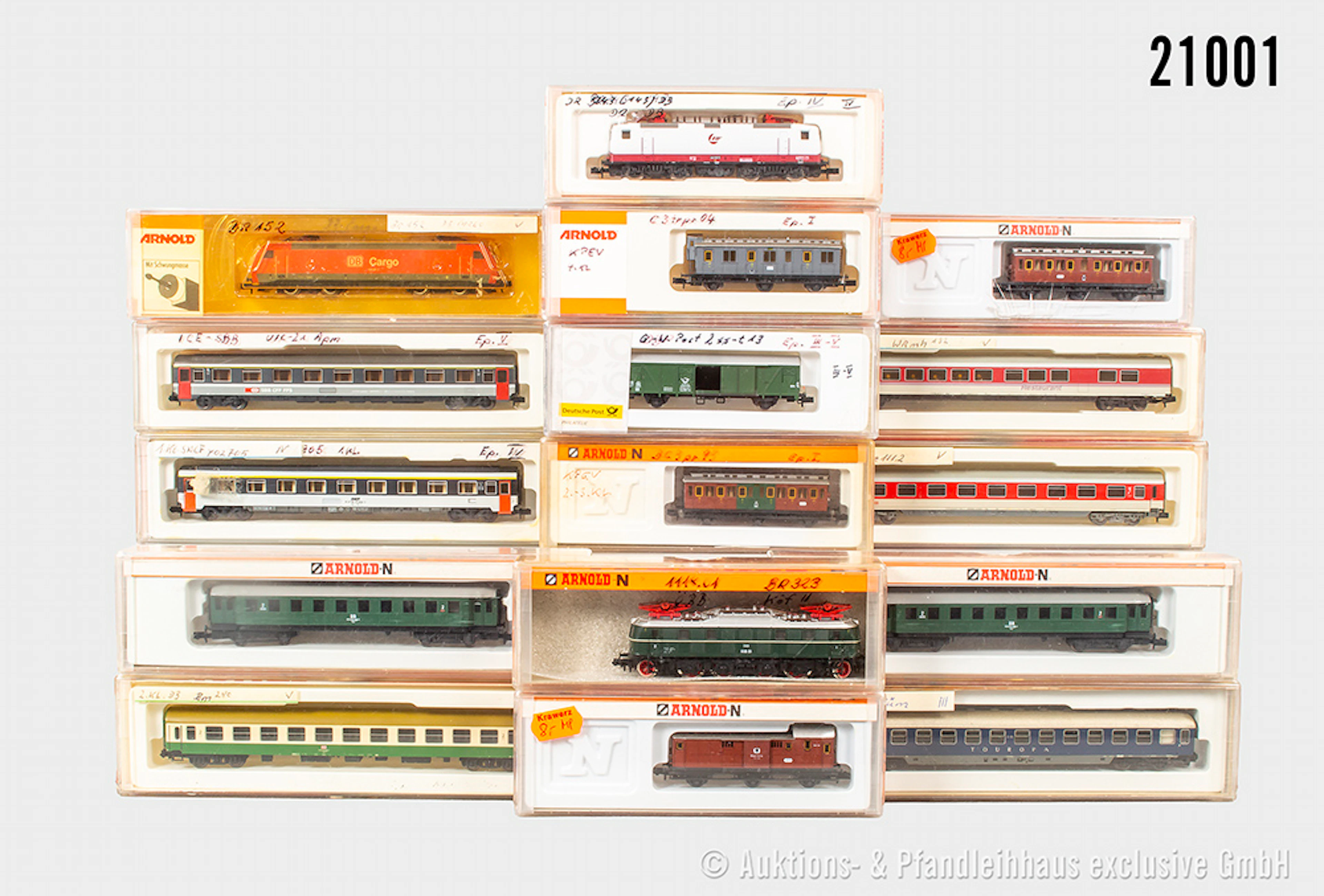 Arnold Spur N Personenzug: 3x E-Loks: 2499, DB, BN 152 001-4 & 2445