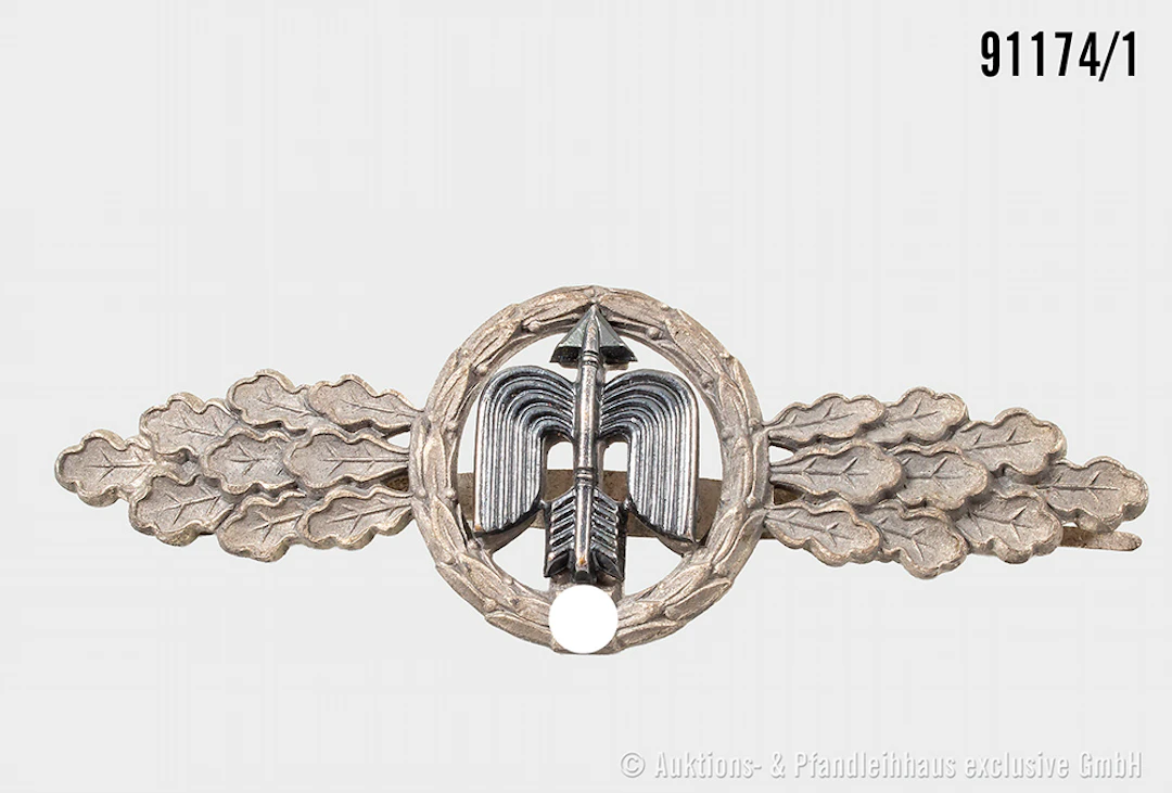 Frontflugspange für Jäger in Silber, Hersteller "G. H. Osang Dresden"