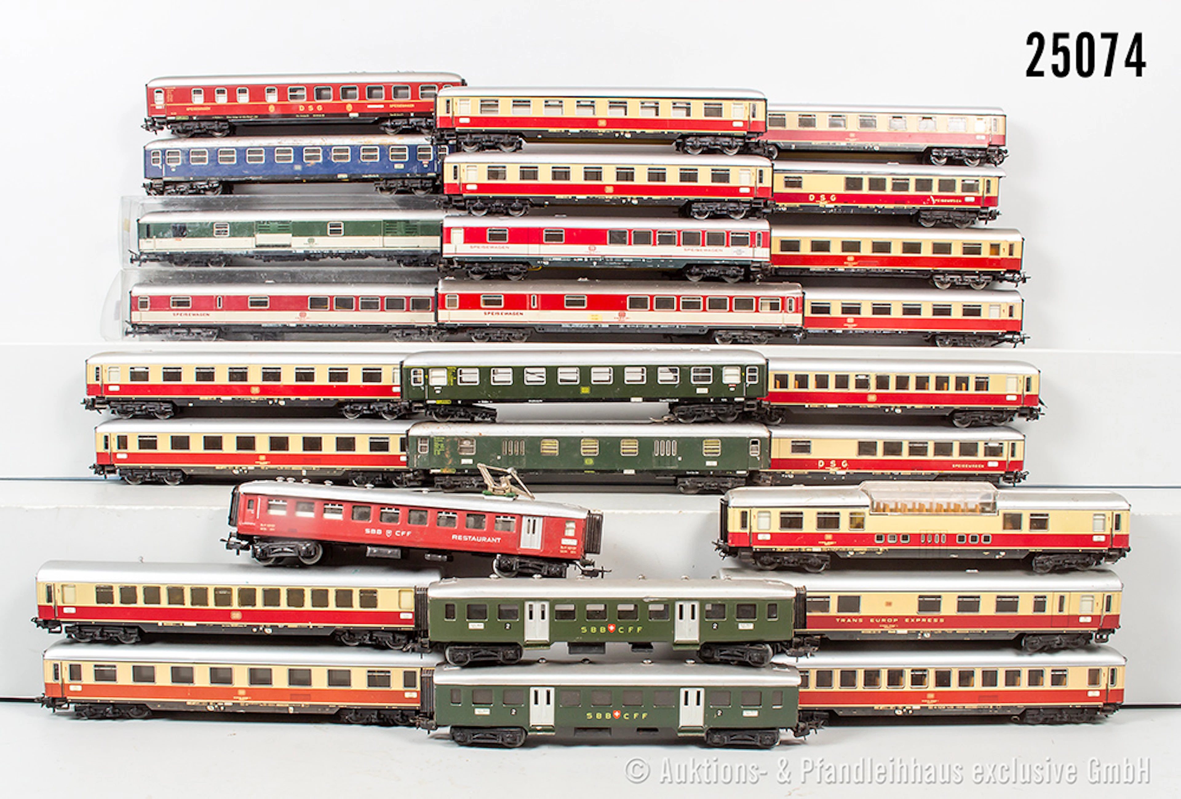 Märklin H0: ca. 26x Reisezugwagen, Z 1-3