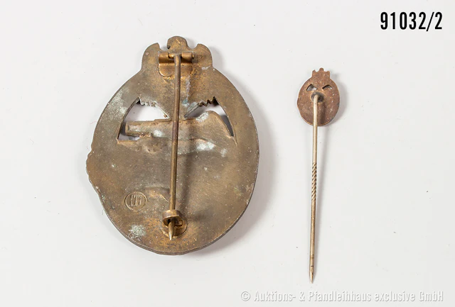 Panzerkampfabzeichen in bronze, halbhohle Zinkausführung, Hersteller