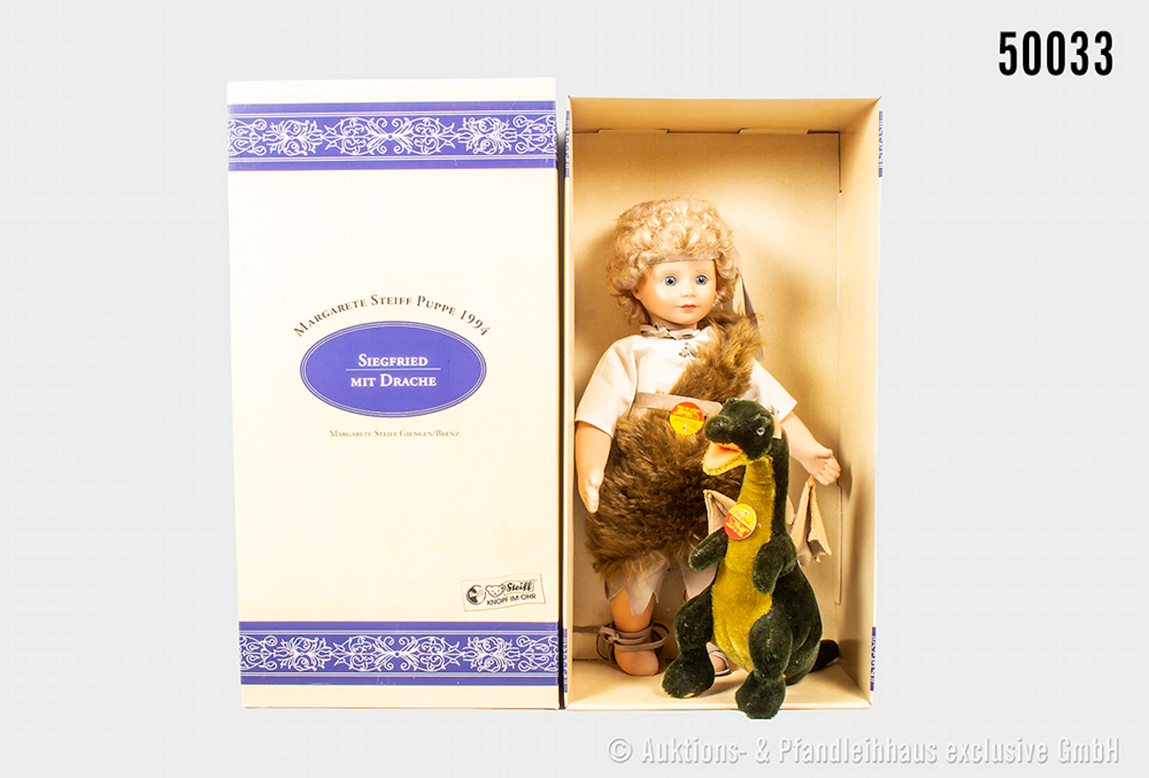 Steiff Puppe Sigfried mit Drache, Ziege mit Knopf und Fahne, Nr. 701139