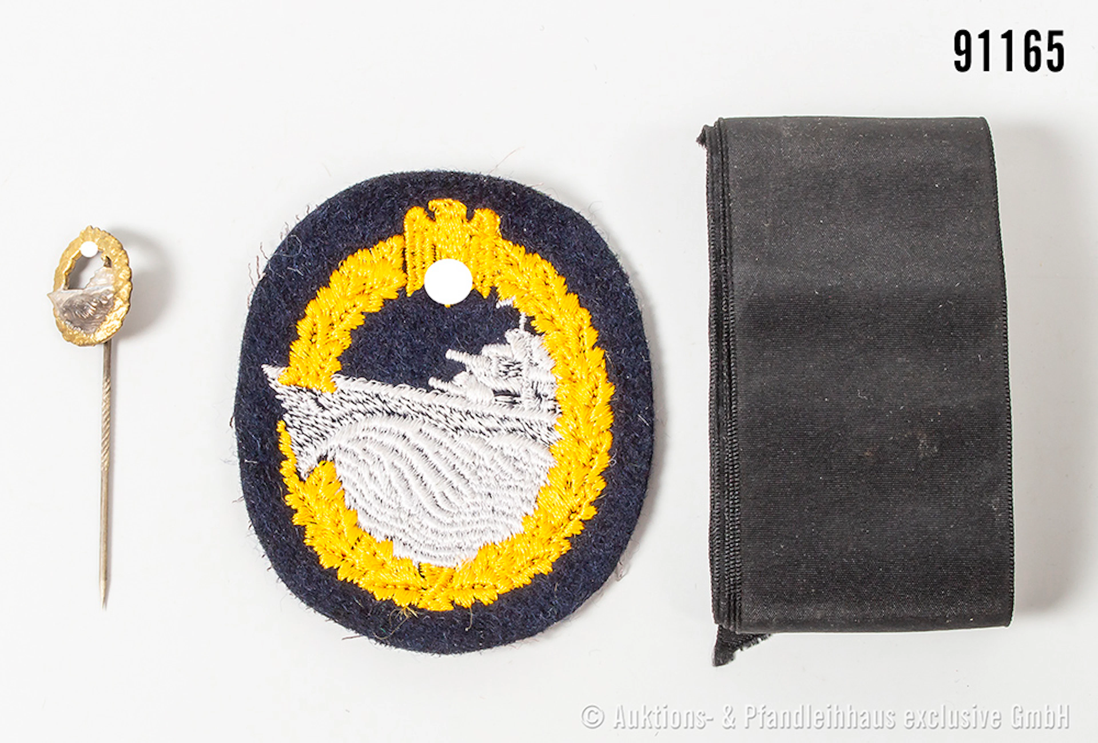 Konv. Zerstörer-Kriegsabzeichen, Stoffausf., mit Miniatur, sowie Mützenband