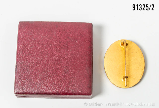 VWA in Gold, Buntmetallausf., in der LDO-Schachtel für das VWA in