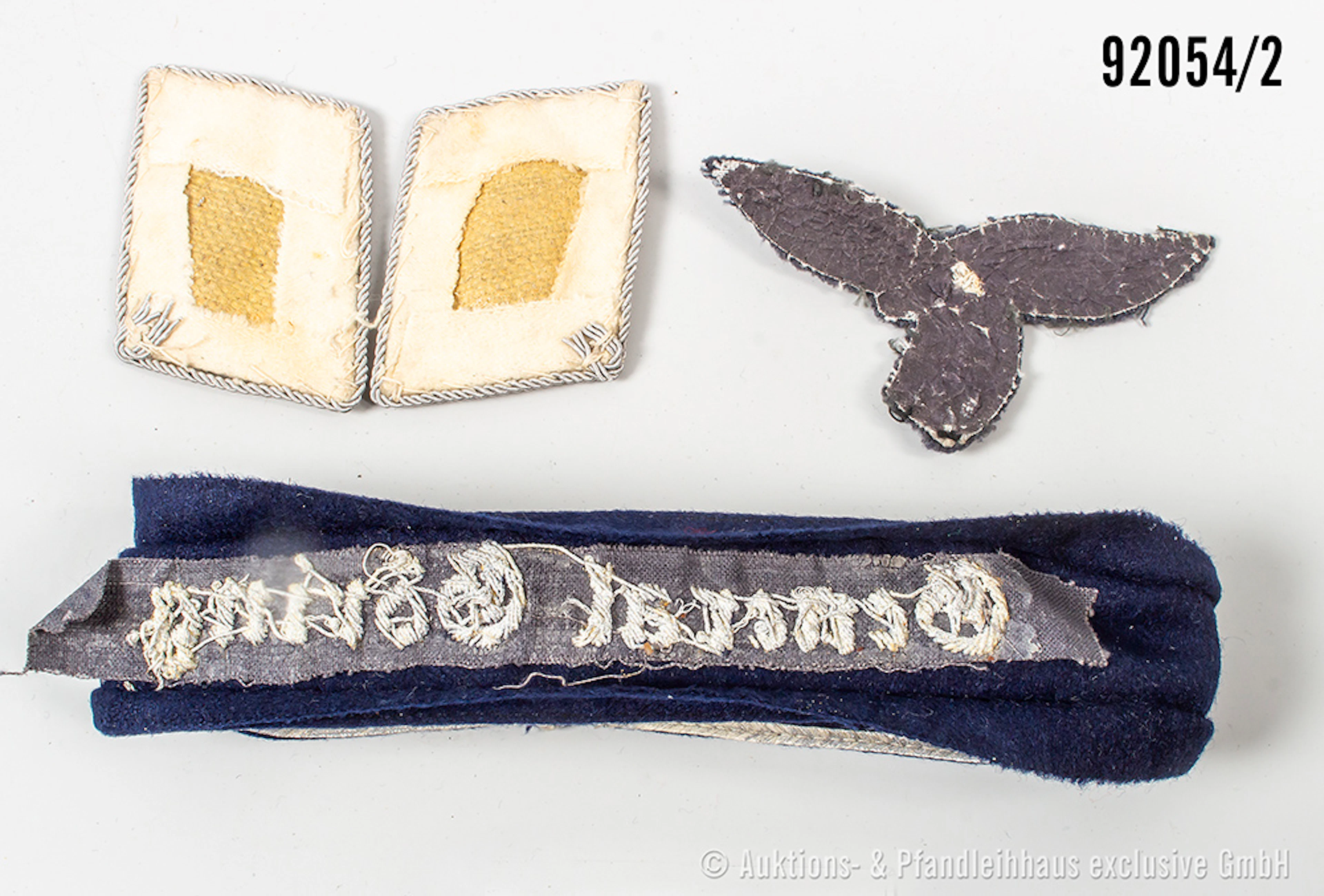 Konv. Luftwaffen-Felddivision 1 Paar Kragenspiegel Leutnant, Brustadler