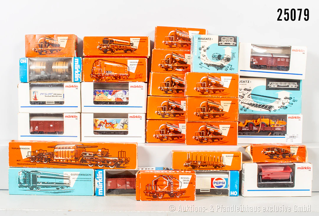 Ca. 30x Märklin H0 Güterwagen: 4500, 6x 4501, 2x 4052, 4432, 4621