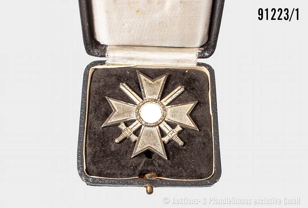 KVK 1. Klasse mit Schwertern, Buntmetallausf., Hersteller "43" auf