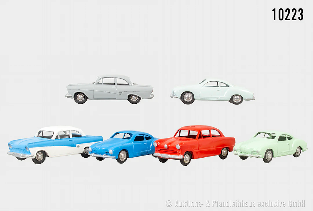 Märklin Modellfahrzeuge, 8018 Ford Taunus 15M, 8021 Karmann-Ghia-Coupé