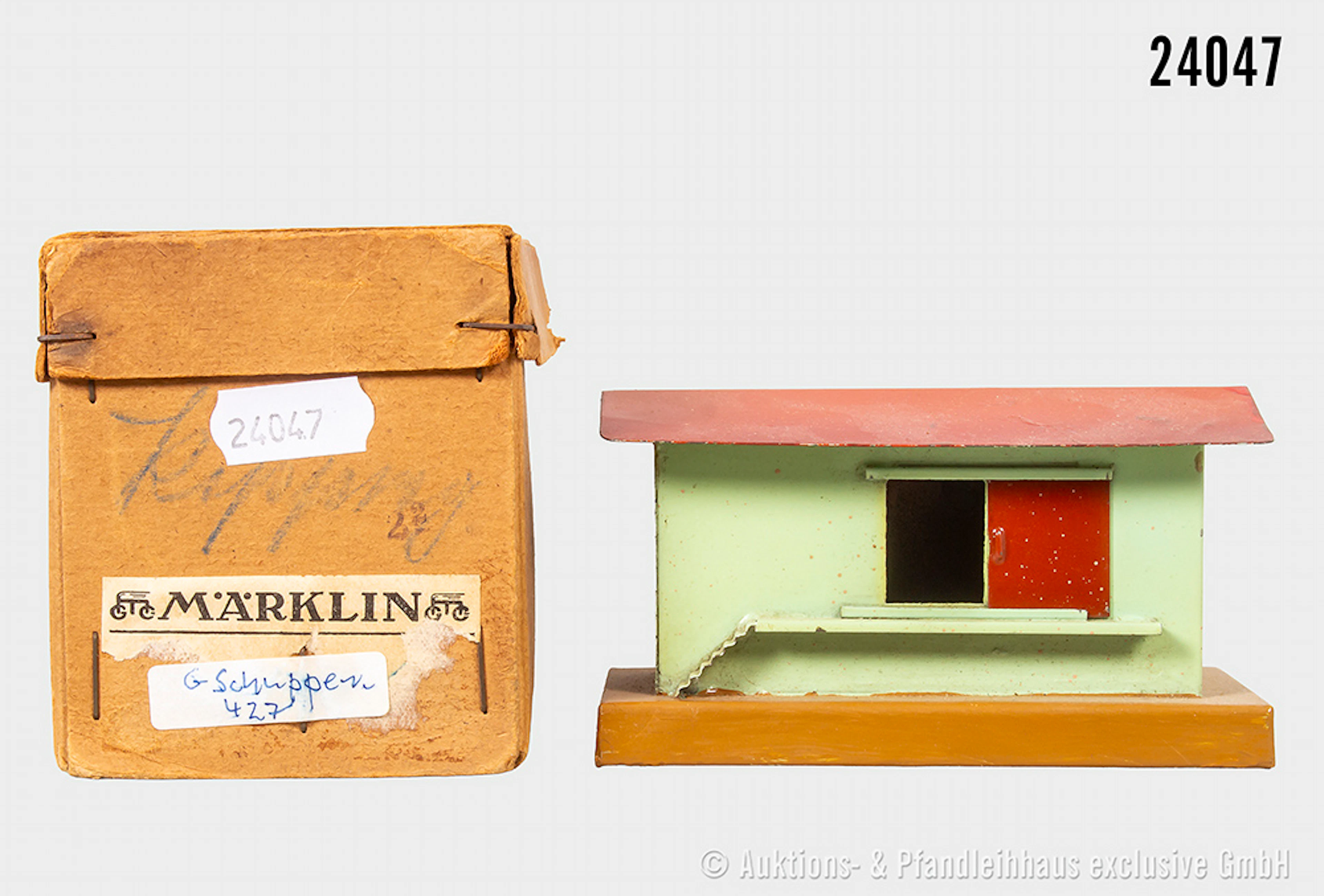 Märklin H0: 427 Güterschuppen, 11x 6x 6cm, Schiebetür, Laderampe