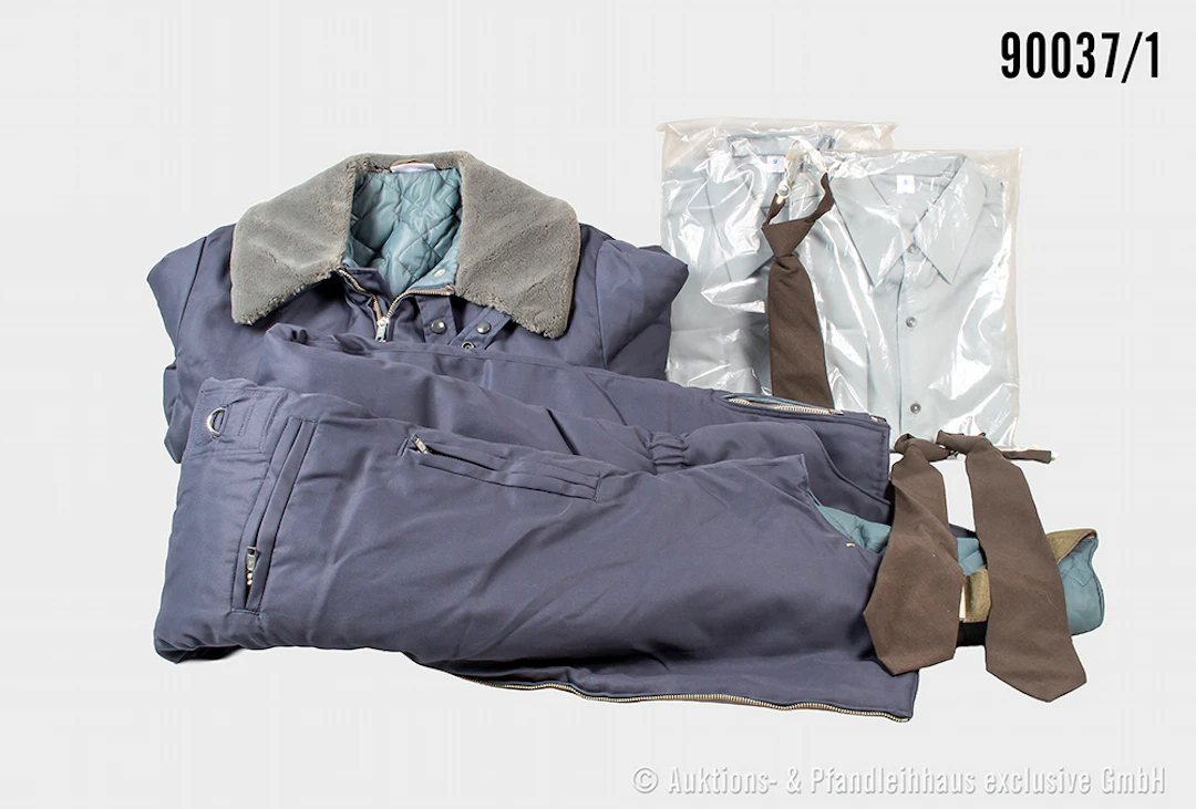 NVA Konv. u.a. wattierte Flieger-Kombination, Felddienstuniform Winter