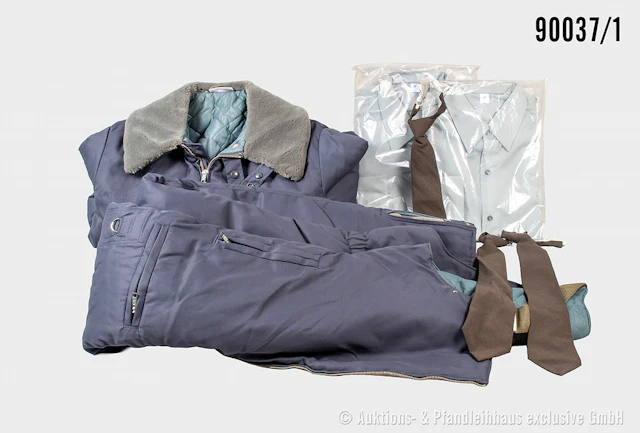 NVA Konv. u.a. wattierte Flieger-Kombination, Felddienstuniform Winter
