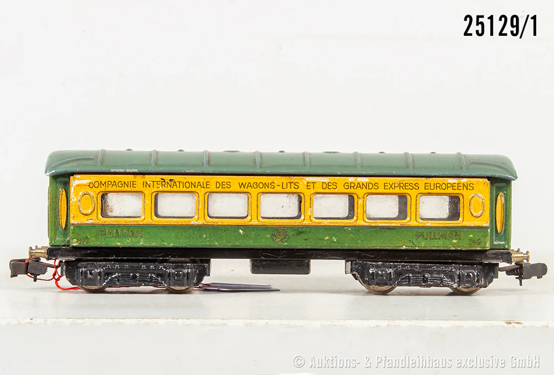 Märklin H0: 349E Pullman-Wagen, CIWL, KK, Lack einseitig angegriffen, Z 3