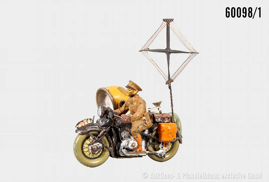 Elastolin Kradmelder 591, Funkantenne, Morse und Suchscheinwerfer