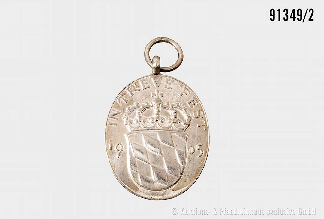 Bayern Prinzregent Luitpold-Medaille in Silber, guter Zustand mit Altersspuren