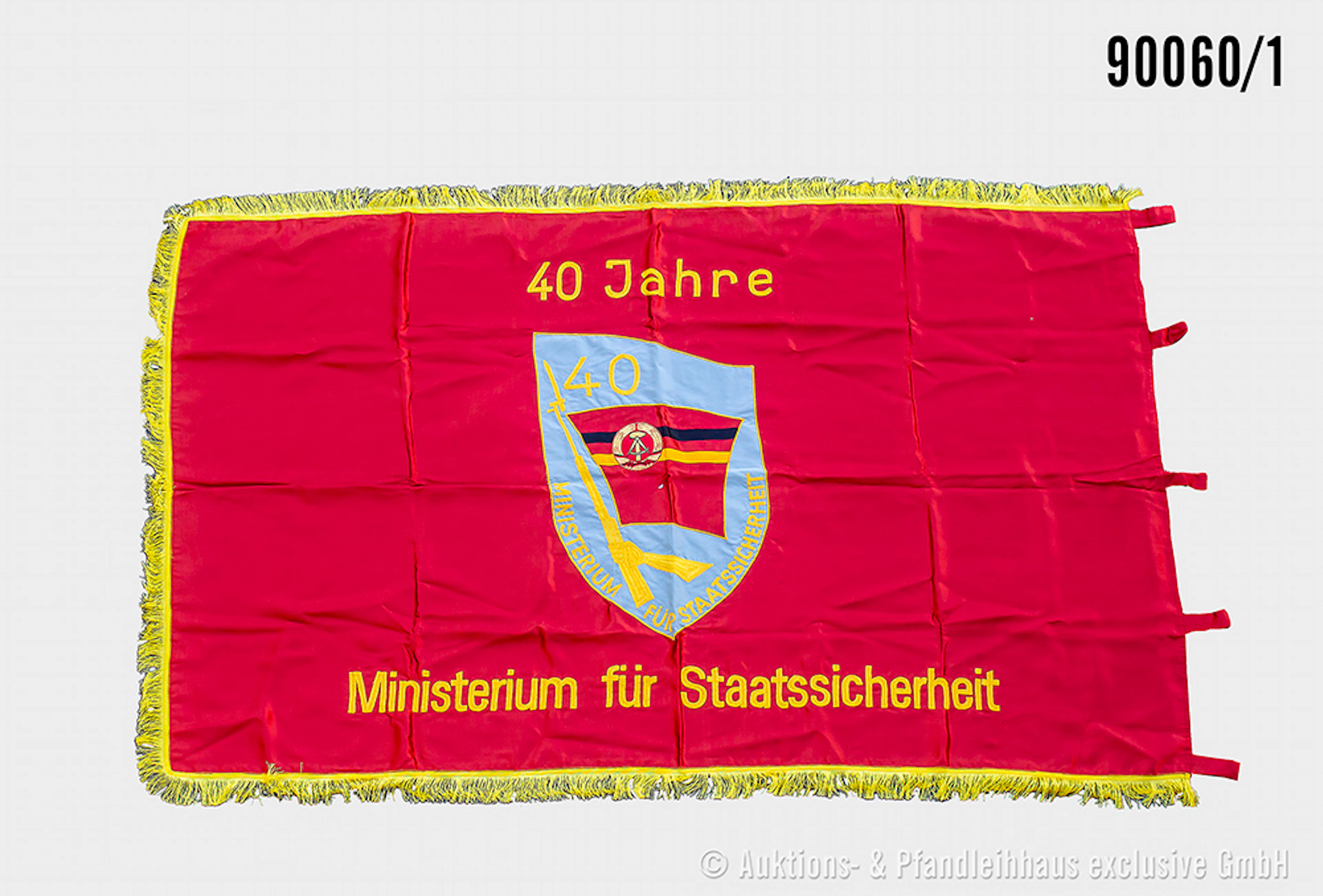 DDR-Fahne, MfS mit Fransen, beidseitig bestickt "40 Jahre Ministerium