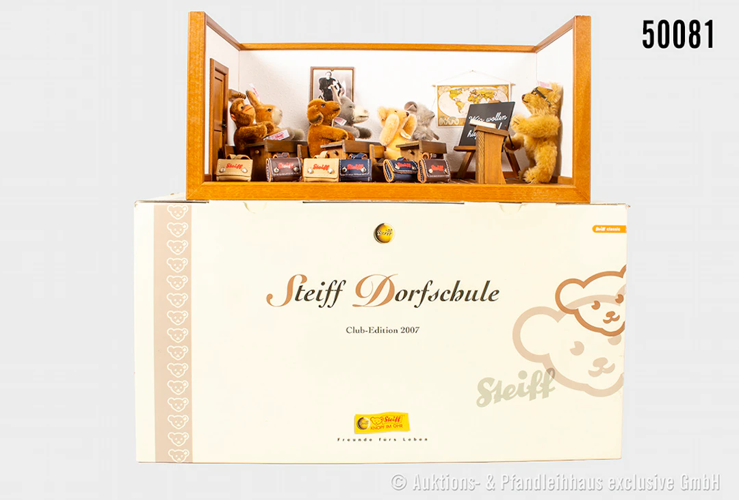 Steiff Dorfschule, Club-Edition 2007, Klassenzimmer, 45 x 25 cm, Tafel