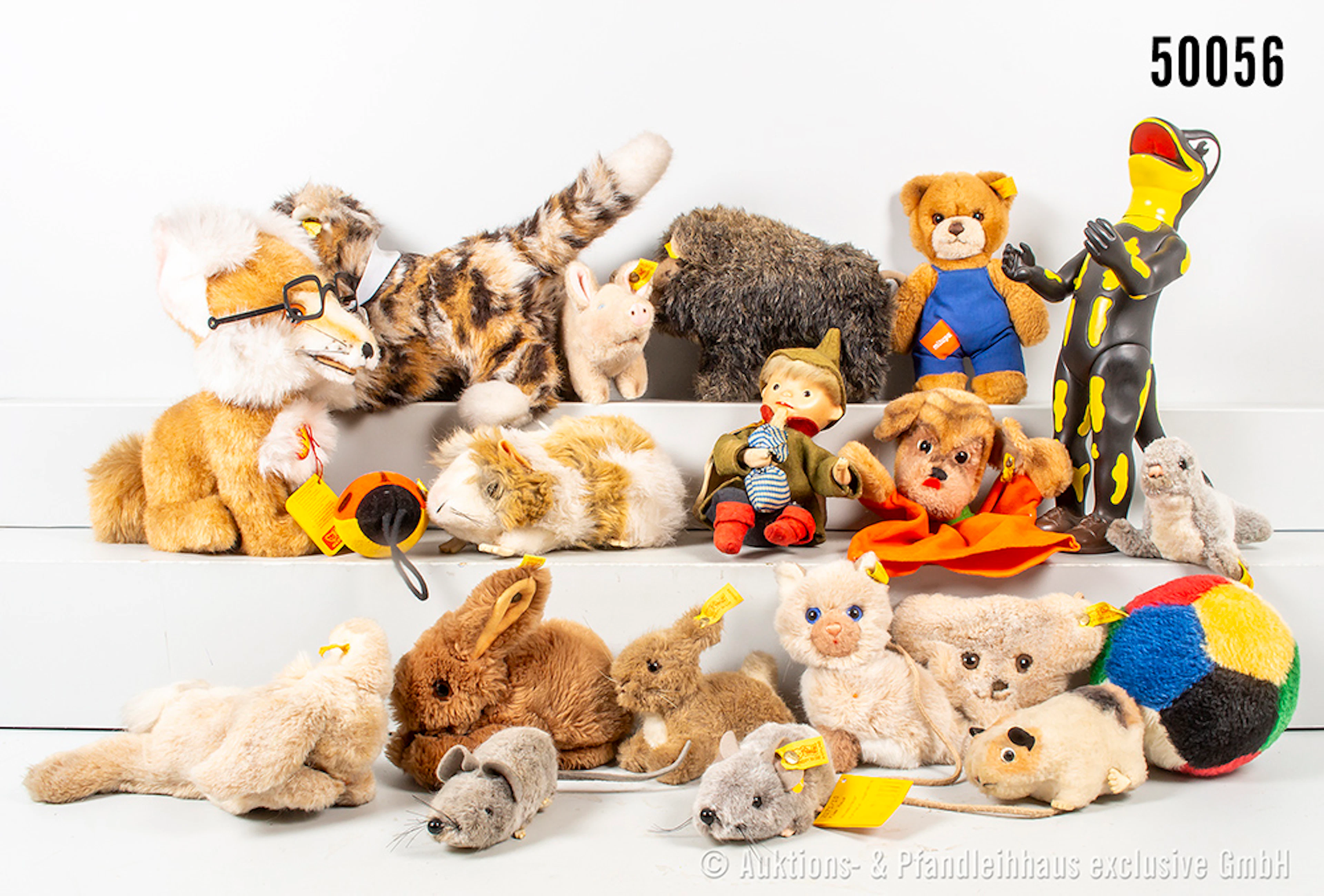 Steiff Kuscheltiere, überwiegend Webpelz, teils KF, dazu DDR Sandmännchen