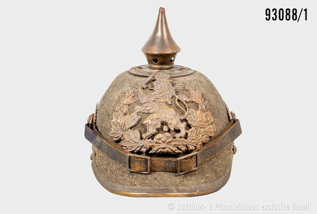 Hessen-Darmstadt Filz-Pickelhaube, geschraubtes Emblem, keine Doppellöcher