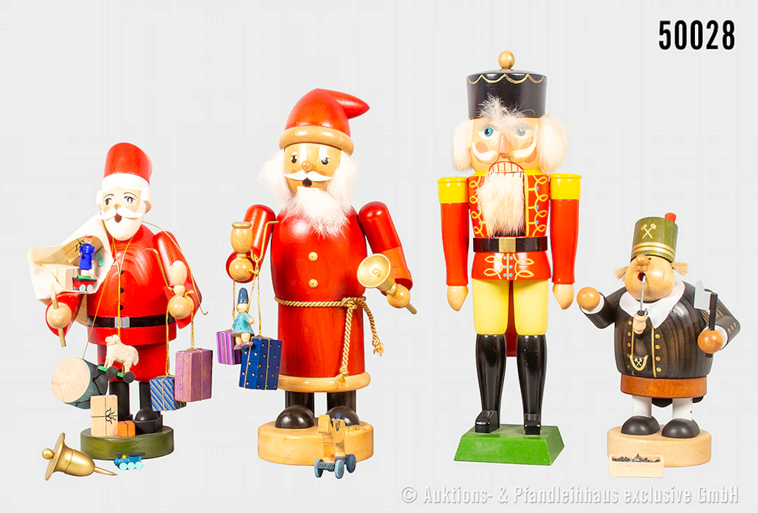 Räuchermänner und Nussknacker, Holz, farbig gefasst, 2x Weihnachtsmann
