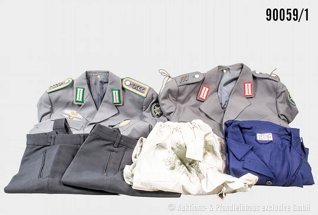 Konv. Bundeswehruniformen, u.a. 8 Dienstanzugsjacken und -hosen, komplett