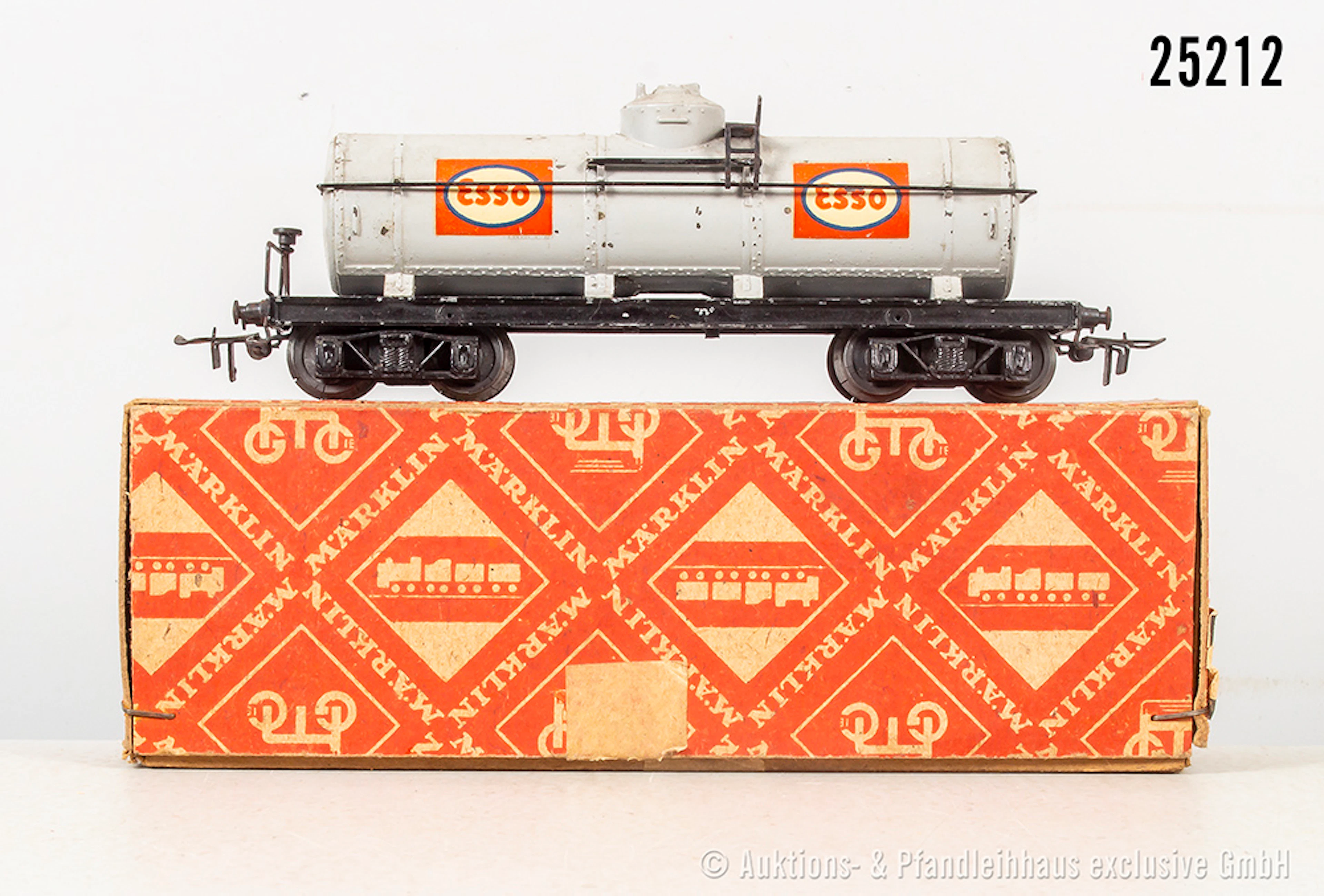 Märklin H0: 334 E Typ 1 Großkesselwagen "Esso", Z 2, OVP