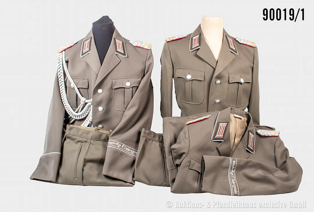 Konv. 6 Uniformen NVA "Wach-Regiment F. Dzierzynski" (Hosen und Jacken
