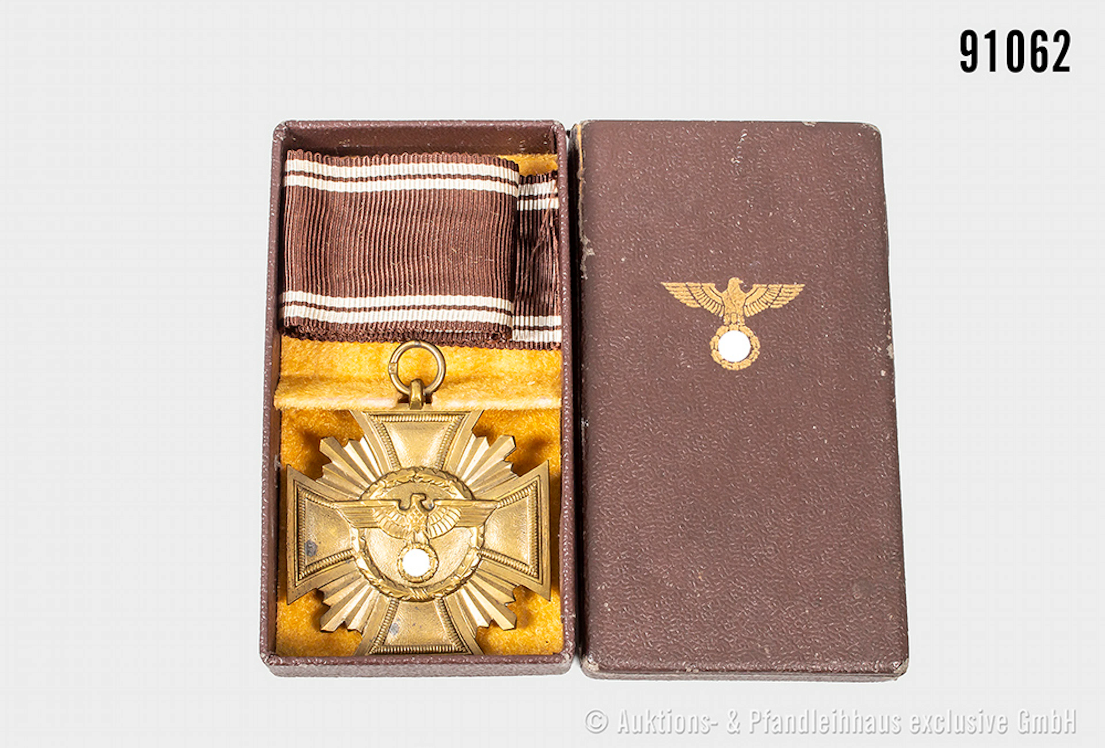 Dienstauszeichnung der NSDAP in bronze, Hersteller "15" im Bandring
