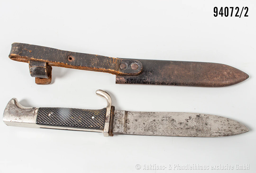 HJ-Fahrtenmesser, Hersteller "RZM M 7/36", die Klinge fleckig, dazugehörige