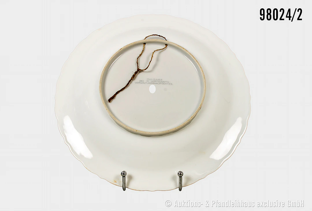 Allach-Porzellanteller "Julfest 1941", Rückseite Manufakturmarke "SS"