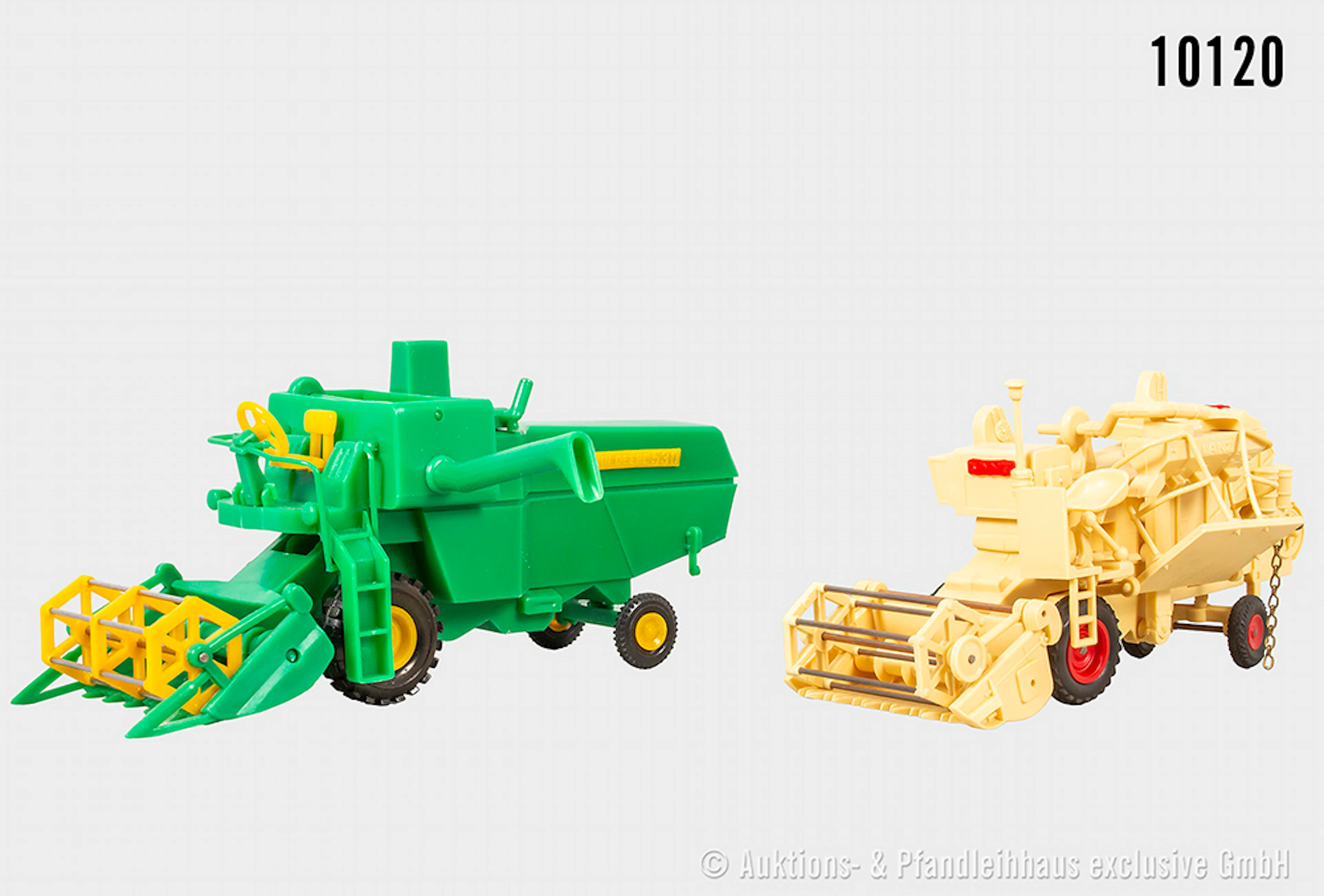 2 landwirtschaftliche Maschinen, Mähdrescher, 1x Lanz, 1x John Deere