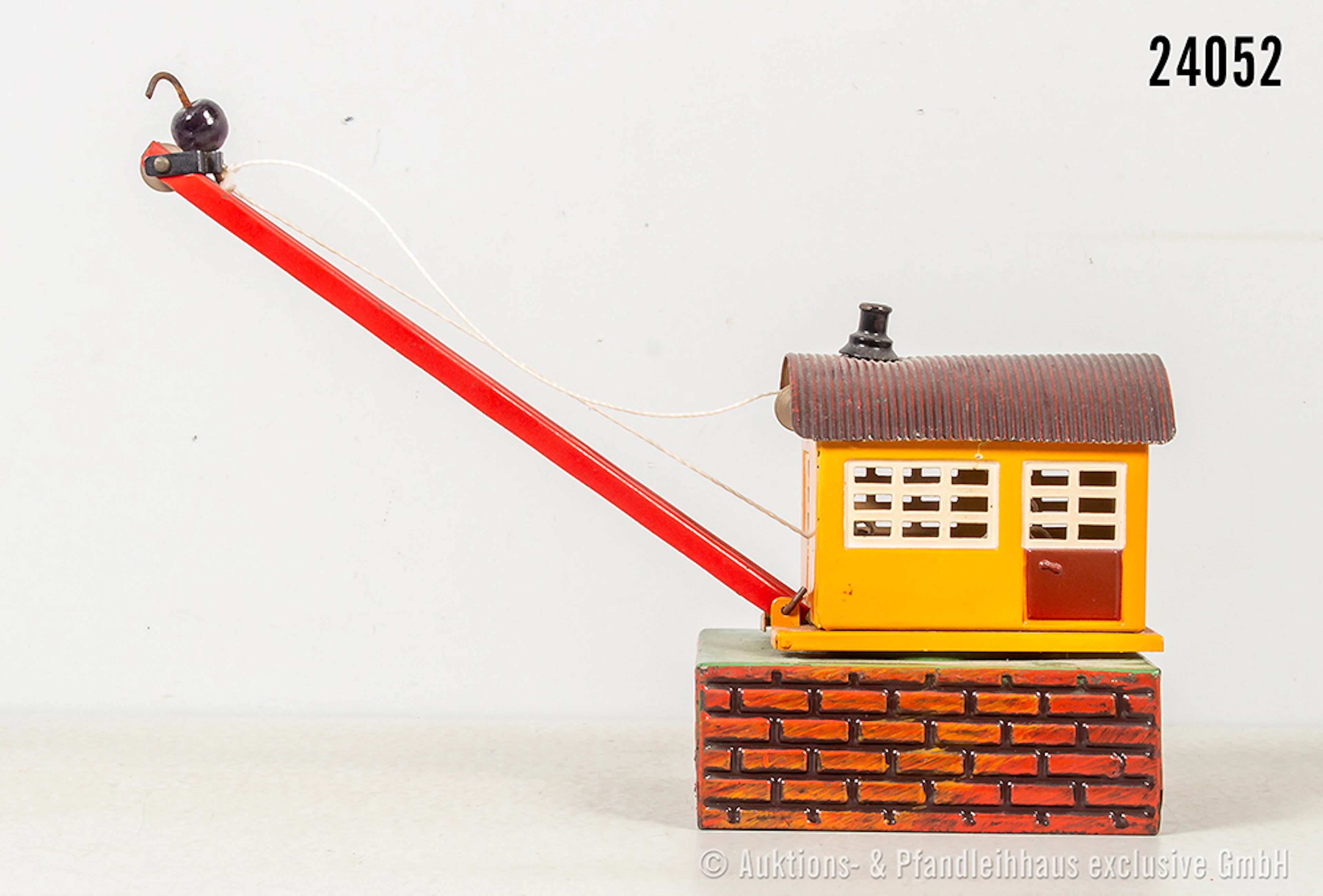 Märklin H0: 463 Märklin Drehkran mit Mauersockel, Version 1940, Lackschäden