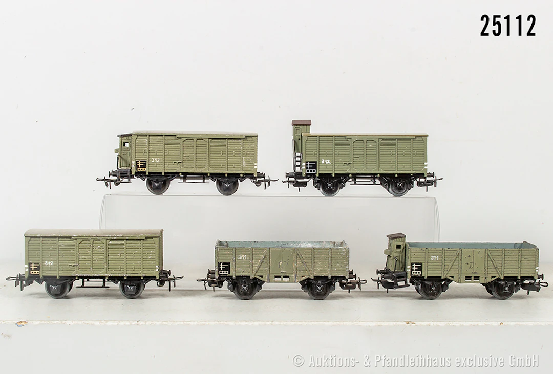 Märklin H0 Güterwagen: 312, 311, 315, 316b, 316 Nb, alle in Grau, Z 1-3