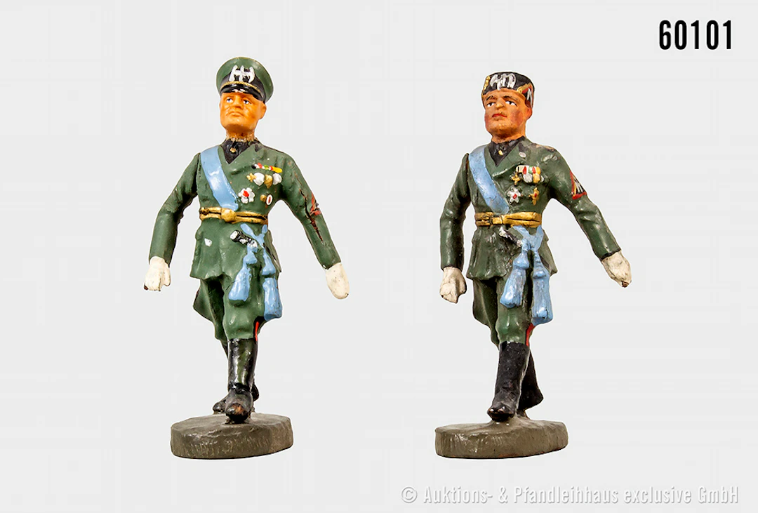 2 x Elastolin Mussolini im Marsch mit beweglichem Grußarm, 1 x Porzellankopf